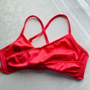 Watermelon pink V twist front Dcup size bikini top